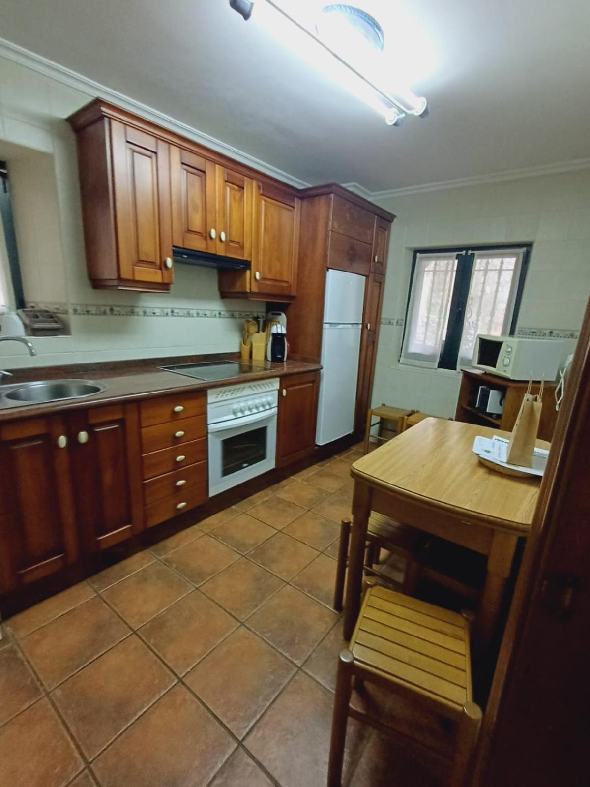El Portal Del Abuelo Apartment Arenas De Cabrales Bagian luar foto