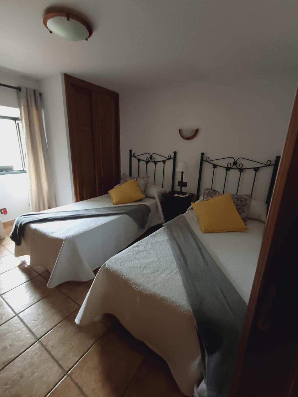 El Portal Del Abuelo Apartment Arenas De Cabrales Bagian luar foto